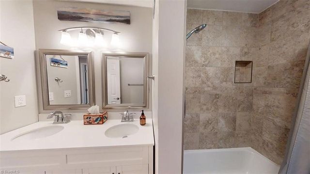 2527 Mount Salem Road, Pfafftown, NC 27040