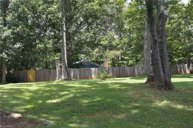 2527 Mount Salem Road, Pfafftown, NC 27040