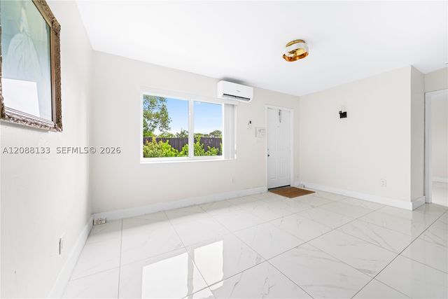612 NW 10th Ter B, Fort Lauderdale, FL 33311