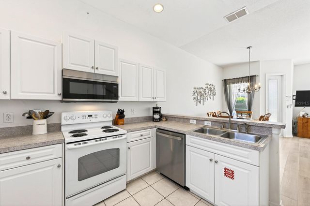 211 BRUNELLO DRIVE, Davenport, FL 33897