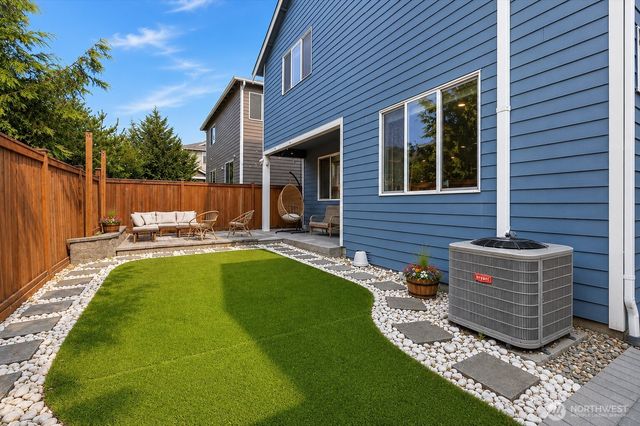3917 174th Place SE, Bothell, WA 98012