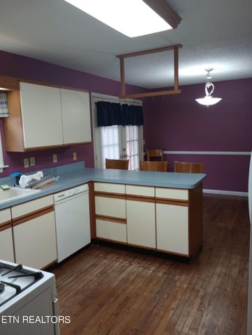 6766 Highway 70, Crossville, TN 38555