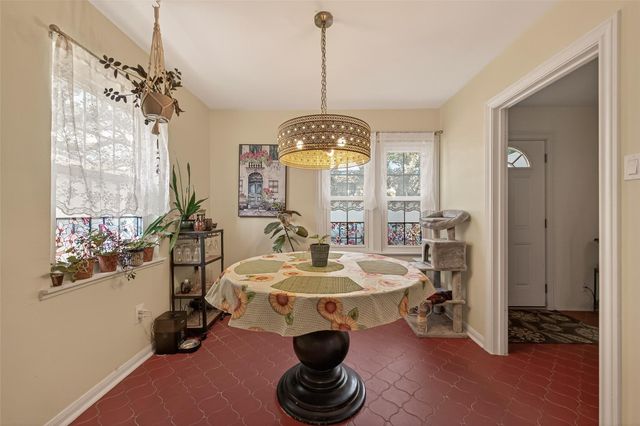 5235 Arboles Drive 9, Houston, TX 77035