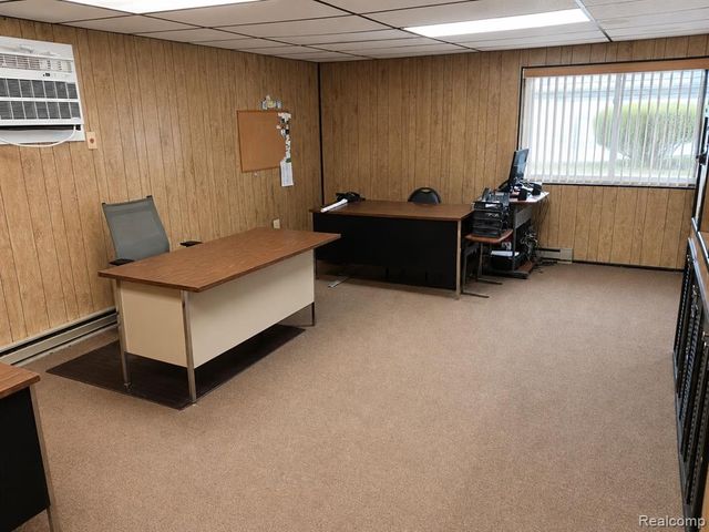 20401 Gudith Road, Brownstown, MI 48183