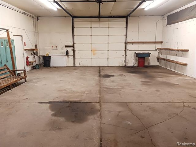 20401 Gudith Road, Brownstown, MI 48183