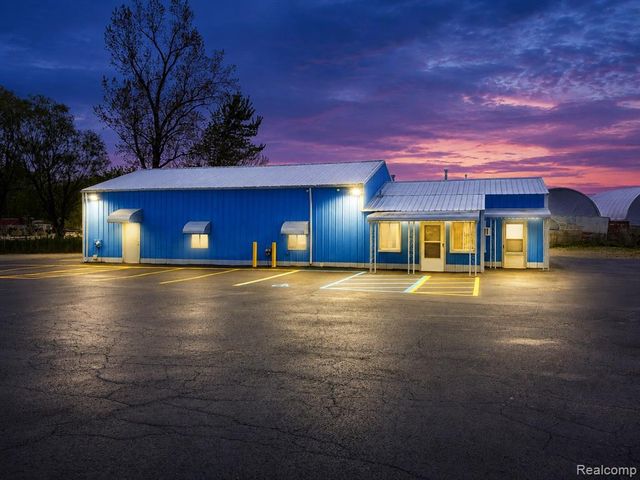 20401 Gudith Road, Brownstown, MI 48183