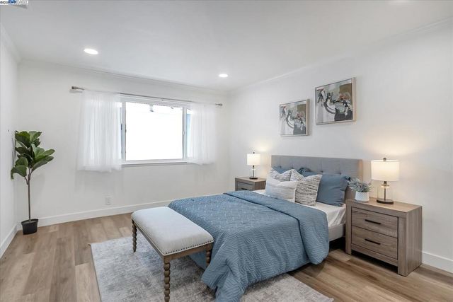 67 Silcreek, San Jose, CA 95116