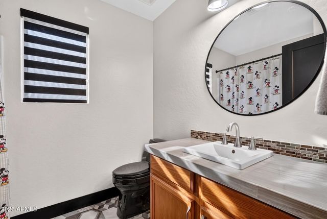 1921 E SIESTA Lane, Phoenix, AZ 85024