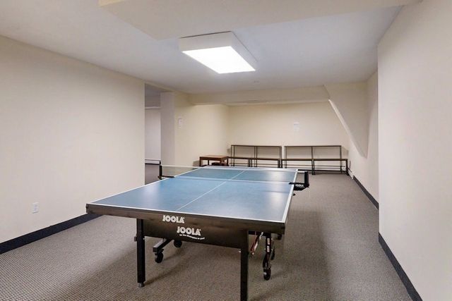 32 Whites Ave D22, Watertown, MA 02472