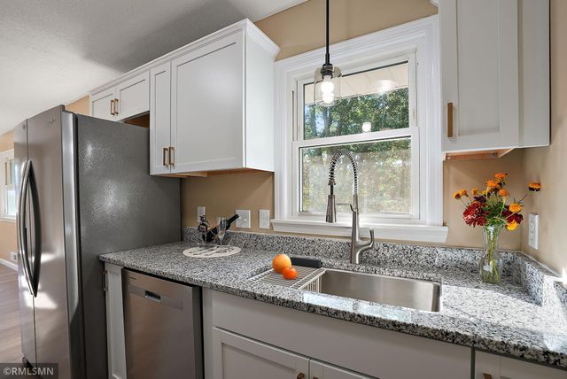 7961 59th Avenue N, New Hope, MN 55428