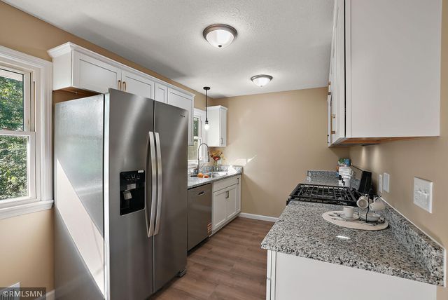 7961 59th Avenue N, New Hope, MN 55428