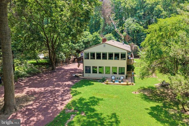 16 KENT AVE, Earleville, MD 21919