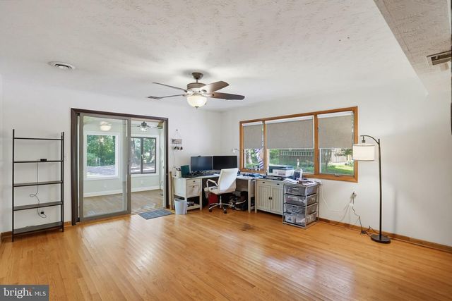 16 KENT AVE, Earleville, MD 21919