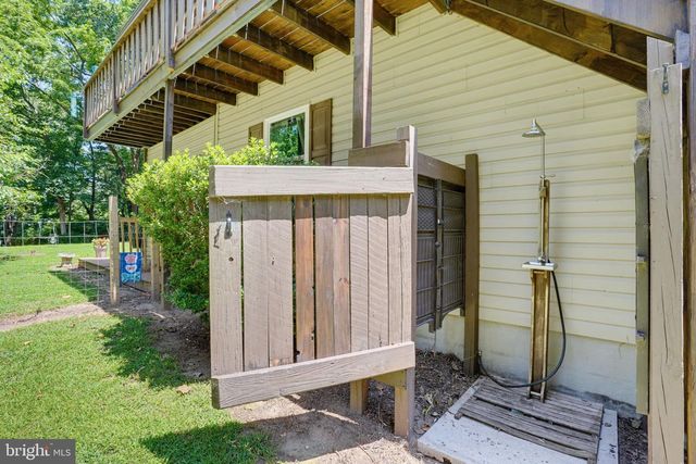 16 KENT AVE, Earleville, MD 21919