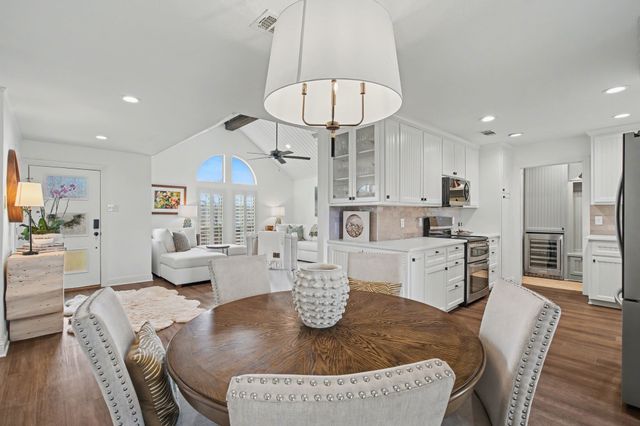 445 Crescent Drive, Pottsboro, TX 75076