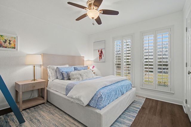 445 Crescent Drive, Pottsboro, TX 75076