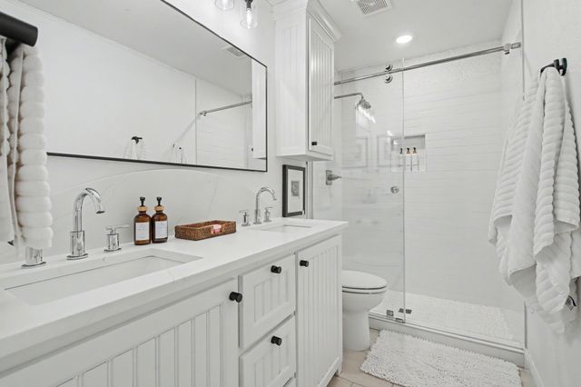 445 Crescent Drive, Pottsboro, TX 75076