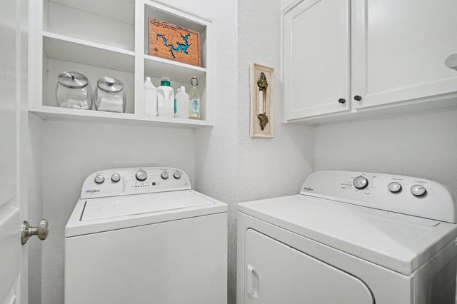 445 Crescent Drive, Pottsboro, TX 75076