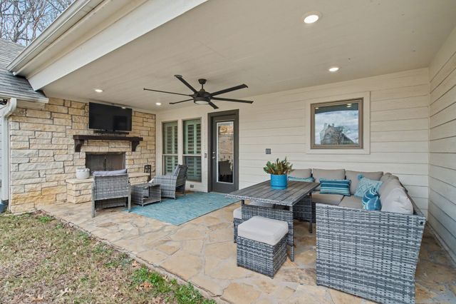 445 Crescent Drive, Pottsboro, TX 75076