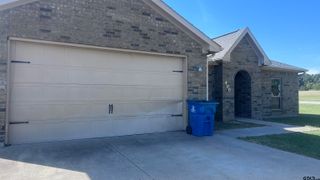 400 Hyde Park, Chandler, TX 75758
