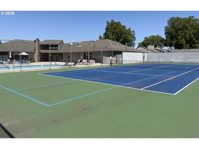 804 Nw 132ND St B, Vancouver, WA 98685