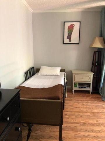 162 N Alamo Drive, Vacaville, CA 95688