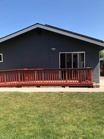 162 N Alamo Drive, Vacaville, CA 95688
