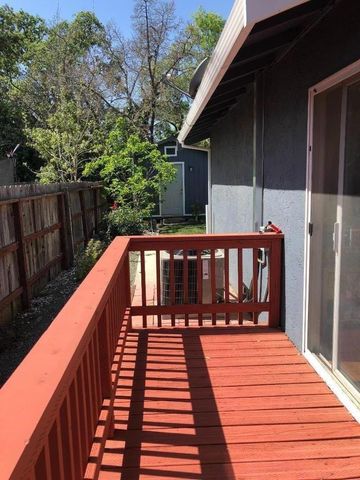 162 N Alamo Drive, Vacaville, CA 95688