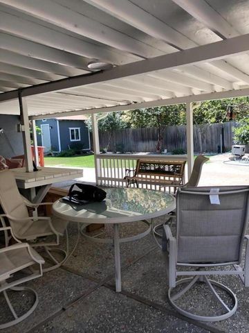 162 N Alamo Drive, Vacaville, CA 95688