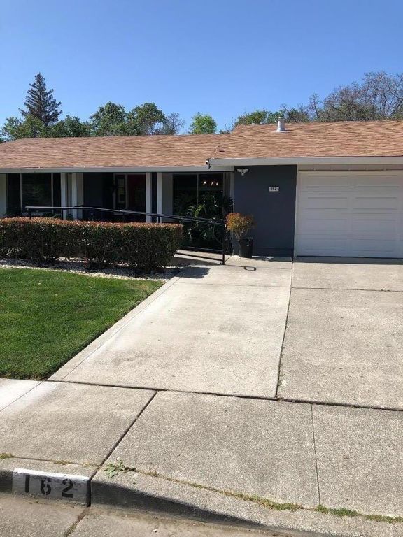 162 N Alamo Drive, Vacaville, CA 95688