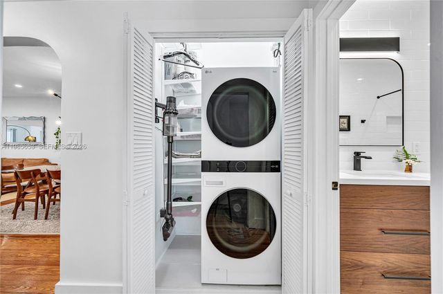 1337 SW 15th St, Miami, FL 33145