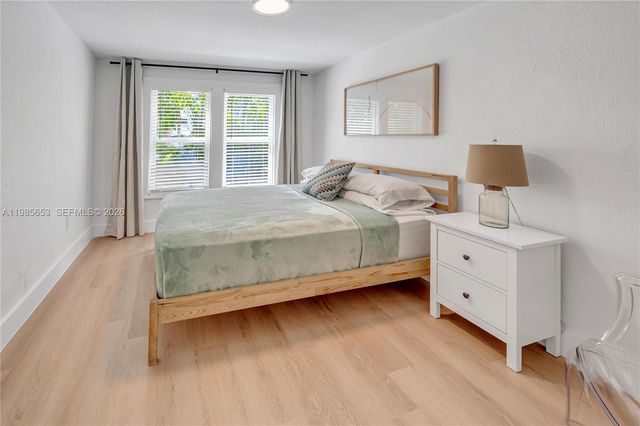 1337 SW 15th St, Miami, FL 33145