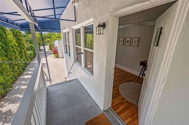 1337 SW 15th St, Miami, FL 33145