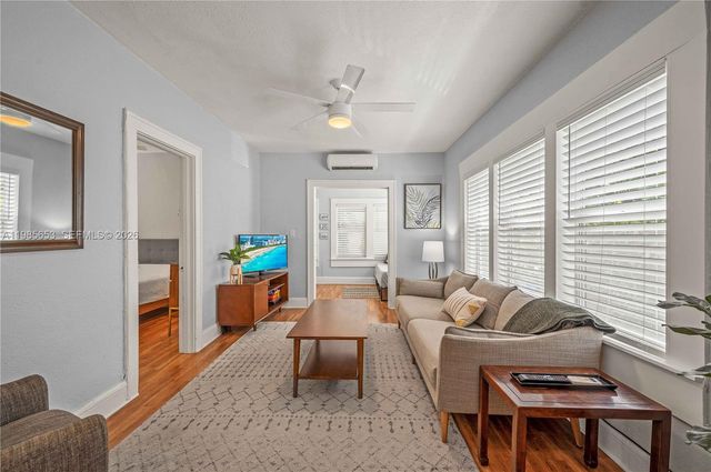 1337 SW 15th St, Miami, FL 33145