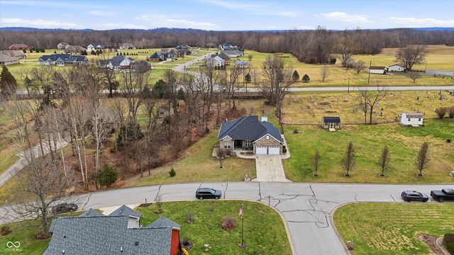 2955 Sand Creek Trail, Martinsville, IN 46151