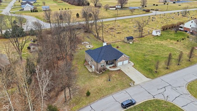 2955 Sand Creek Trail, Martinsville, IN 46151