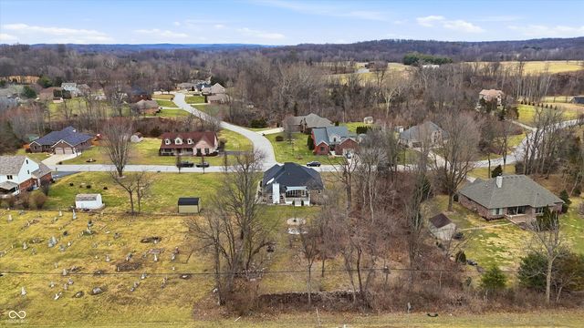 2955 Sand Creek Trail, Martinsville, IN 46151