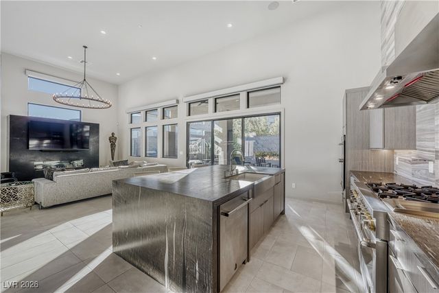 5185 Rock Daisy Drive, Las Vegas, NV 89135