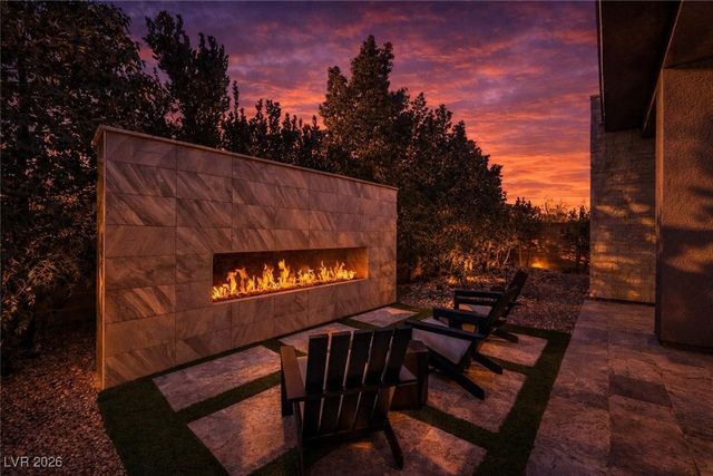 5185 Rock Daisy Drive, Las Vegas, NV 89135