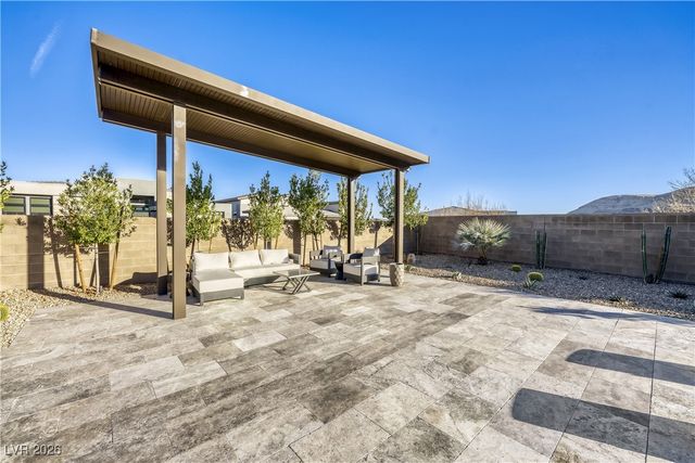 5185 Rock Daisy Drive, Las Vegas, NV 89135