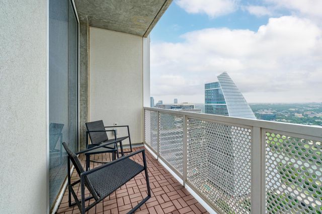 301 West Ave 3806, Austin, TX 78701
