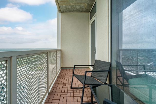 301 West Ave 3806, Austin, TX 78701