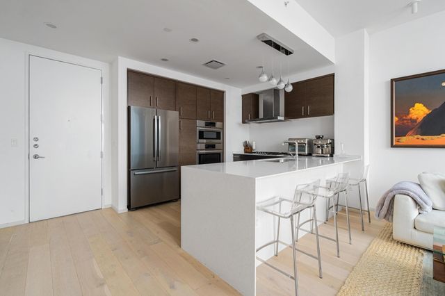 301 West Ave 3806, Austin, TX 78701