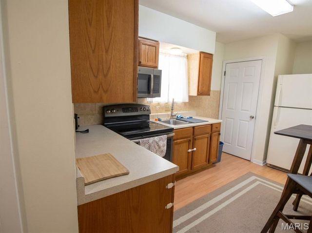 4649 Oregon Avenue, St Louis, MO 63111