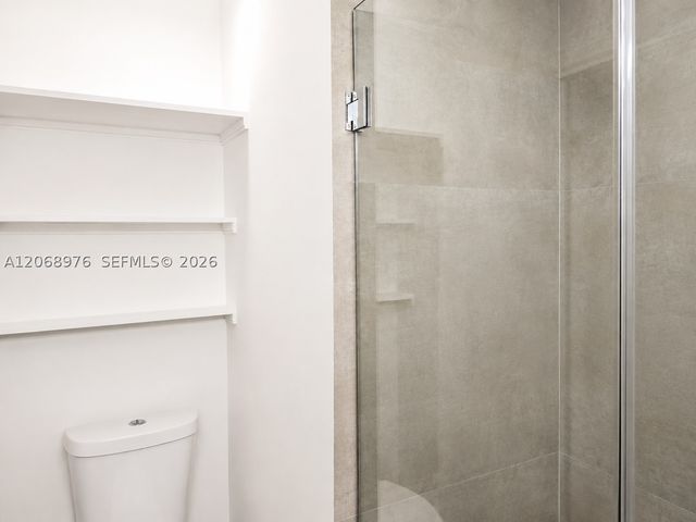 411 SE 10th St 4, Hallandale Beach, FL 33009