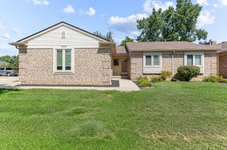 13711 Maple Grove Avenue 35, Shelby Twp, MI 48315