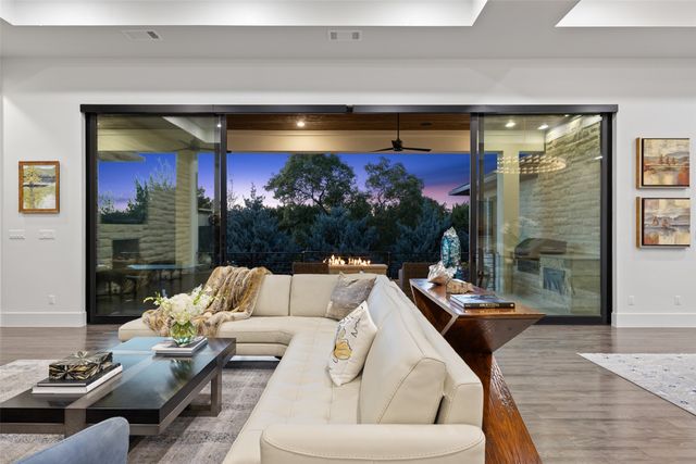 8408 Carranzo Drive, Austin, TX 78735