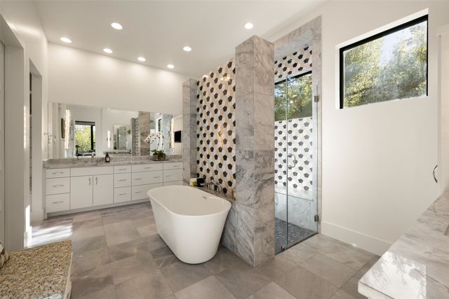 8408 Carranzo Drive, Austin, TX 78735