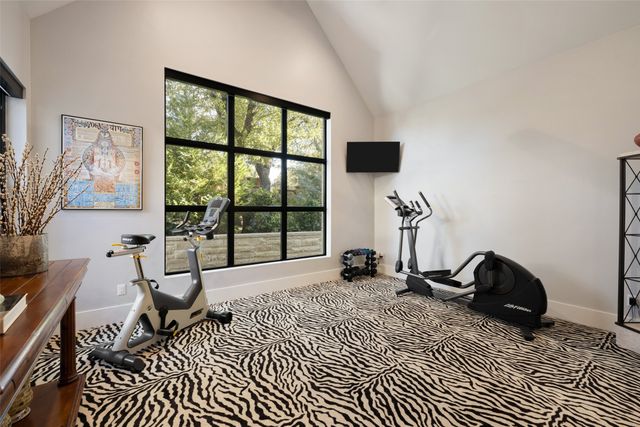 8408 Carranzo Drive, Austin, TX 78735