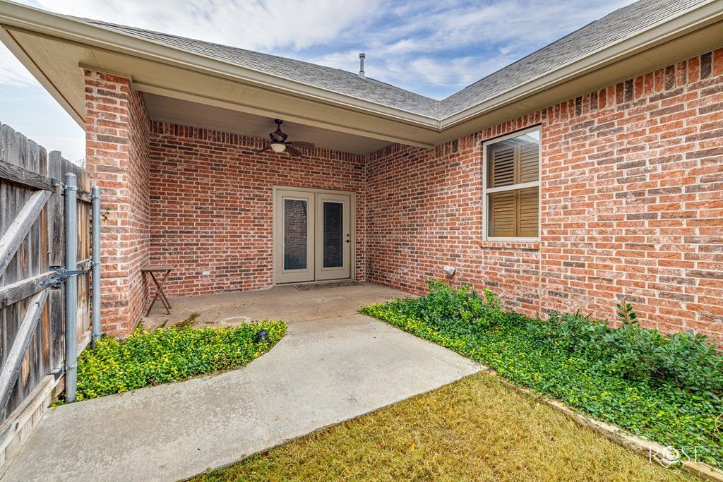 Image 26 of property listing at 5533 Club Park Way, San Angelo, TX 76904